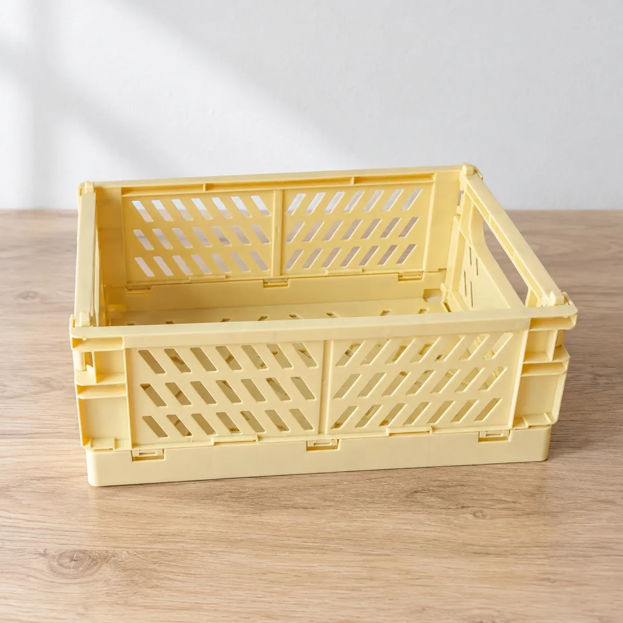 Hester Folding Craft Crate · Yellow · Single